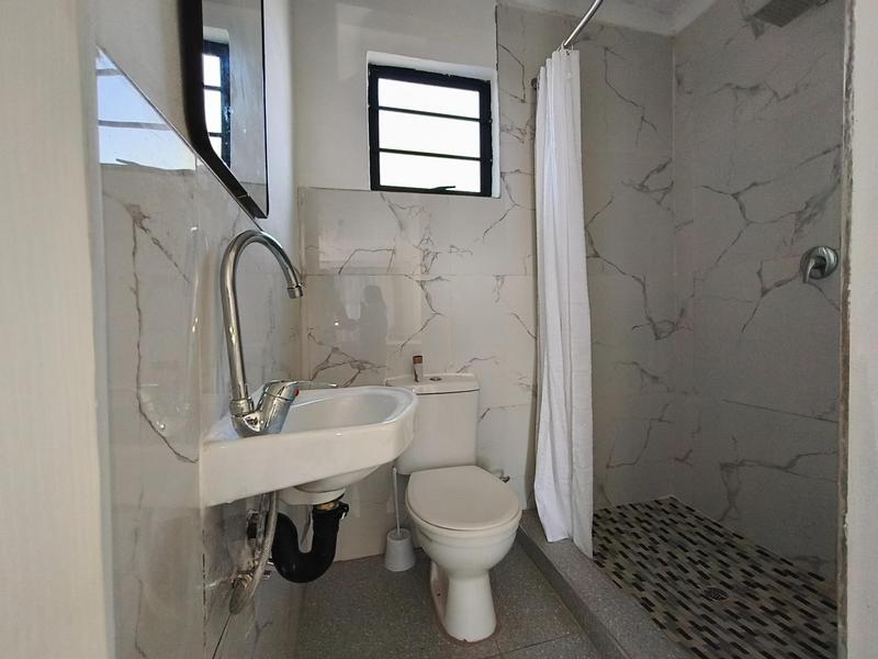 To Let 1 Bedroom Property for Rent in Fort Gale Eastern Cape